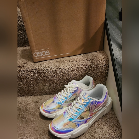 *2-FOR-ONE, 2 Pair of ASOS Trainer- Iridesc w/ Transp/ Clear Panel & Chunky Sole - Picture 4 of 7